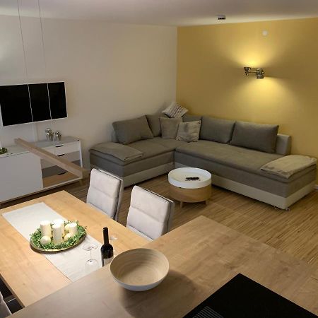 Moderne Ferienwohnung Nahe Swr Und Golfplatz Baden-Baden Exterior foto